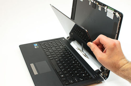 Dịch Vụ Thay Màn Hình Laptop Tại Nhà Tận Nơi Huyện Nhà Bè Nhanh Uy Tín 